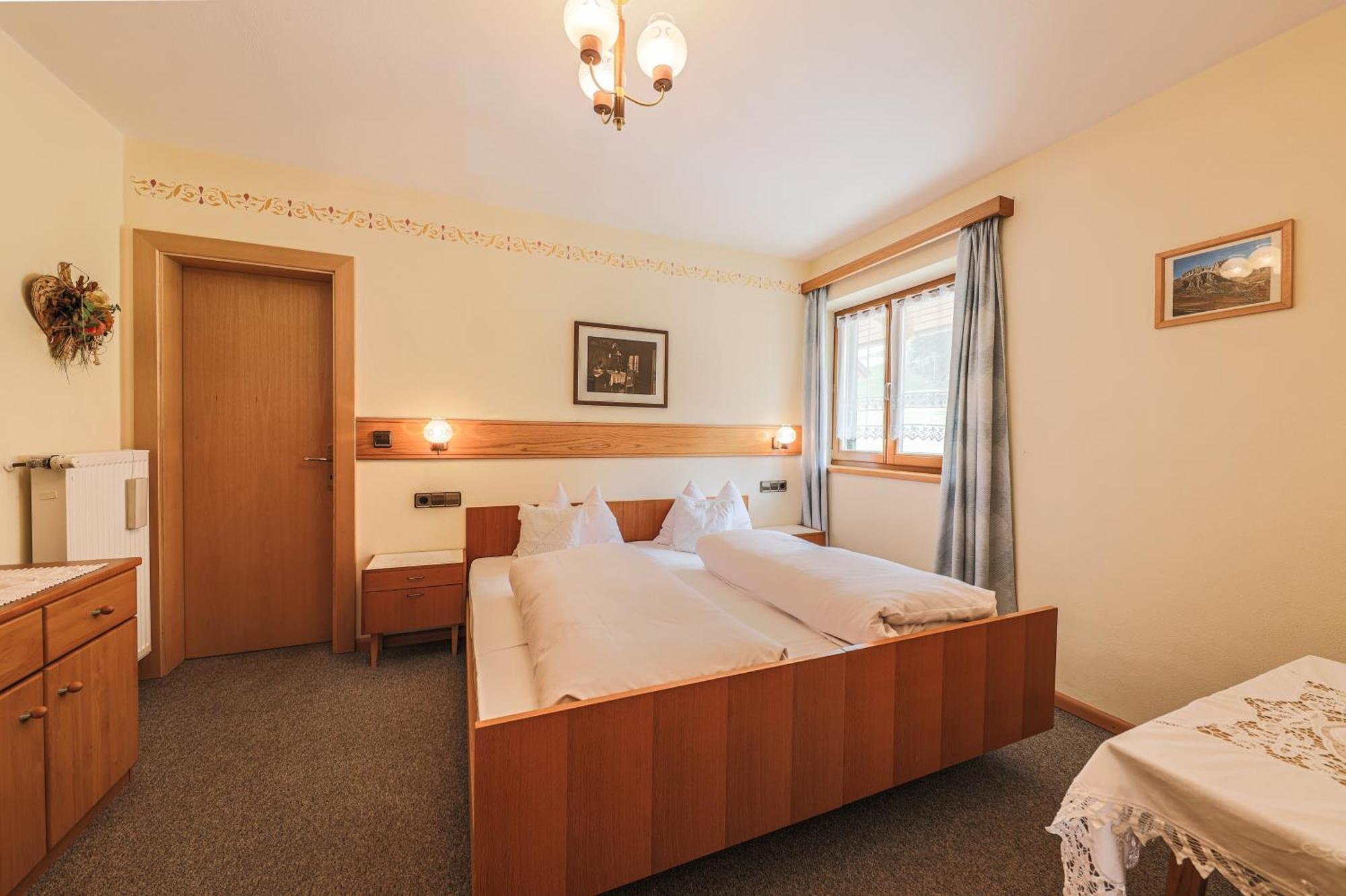 Hotel Hotel Fines